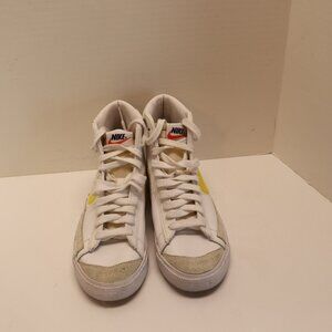 Nike Blazer Women's Athletic High-Top Shoes Size 7 Style DJ3050-101 Leather